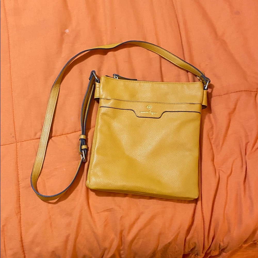Elegant Yellow Crossbody Bag